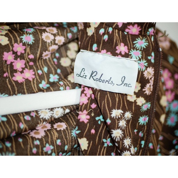 Liz Roberts Womens Brown Floral Blouse Shirt Top Boho Stylish Zip Size 10 - Picture 12 of 13